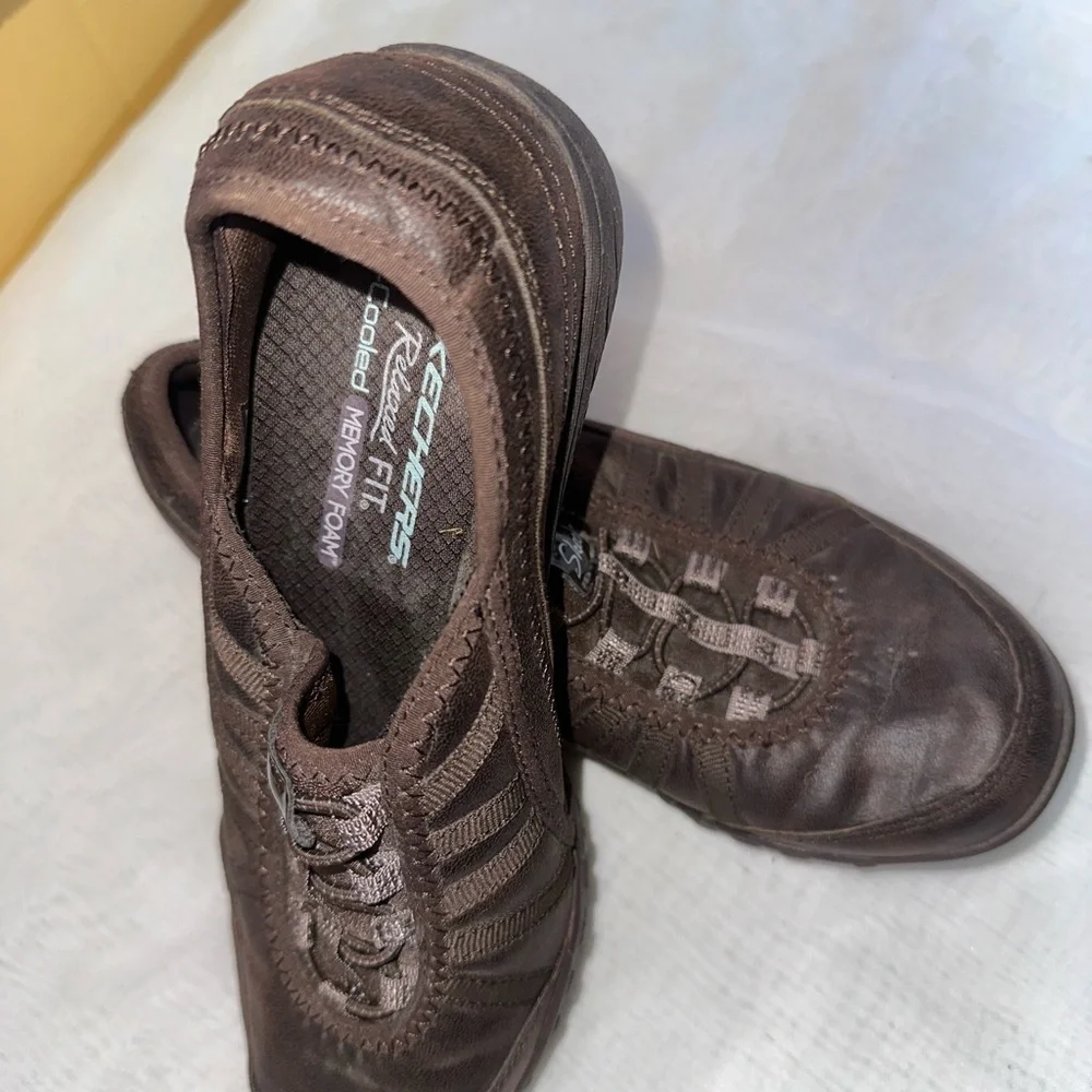 Skechers Women Chocolate Brown Sneakers.   (#104)